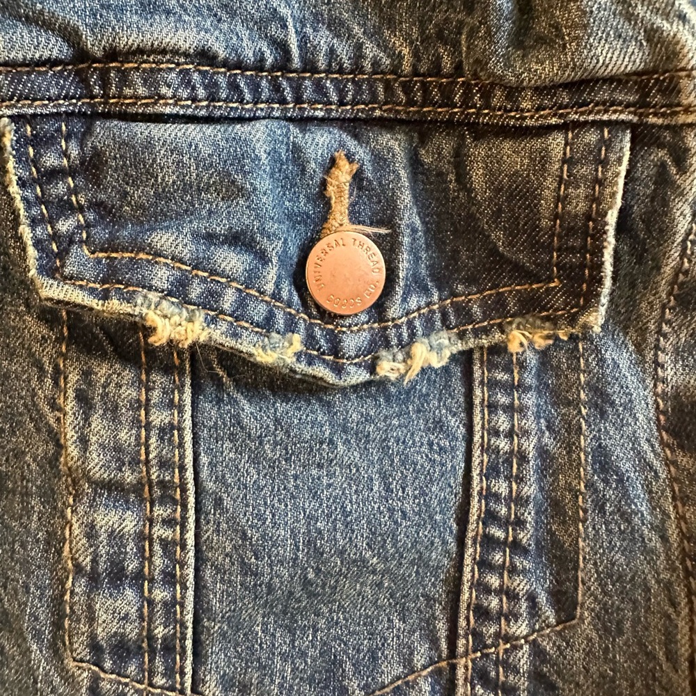 Universal Thread Denim Jacket - image 8